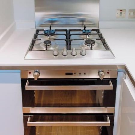 Modern 1Br In Brixton - Just Renovated! Apartman London Kültér fotó